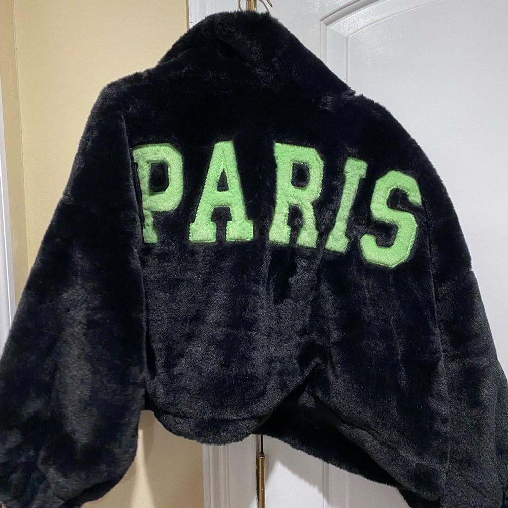 PoshByV Paris faux fur jacket (Black/green) size S/M